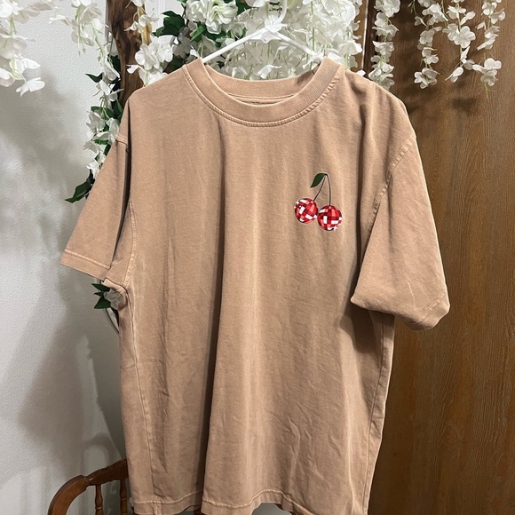 Beige Graphic Short Sleeve Tee - Picture 4 of 8